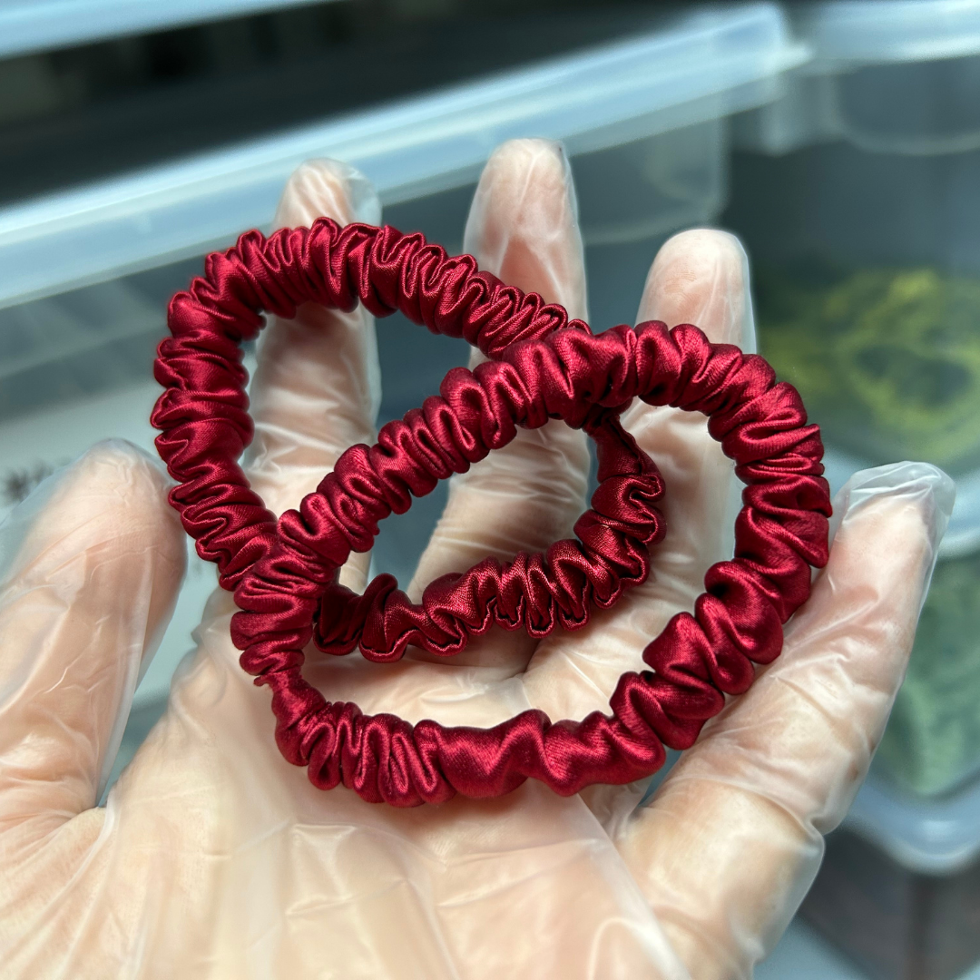 Maroon silk scrunchies mini