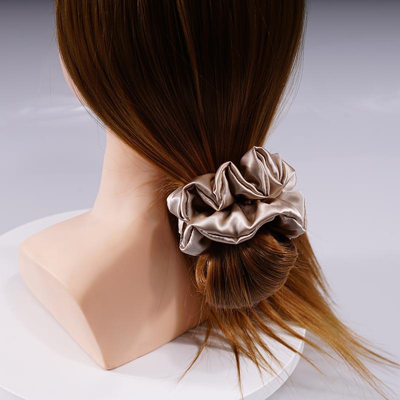Large Silk Scrunchies Fluffy - Taupe